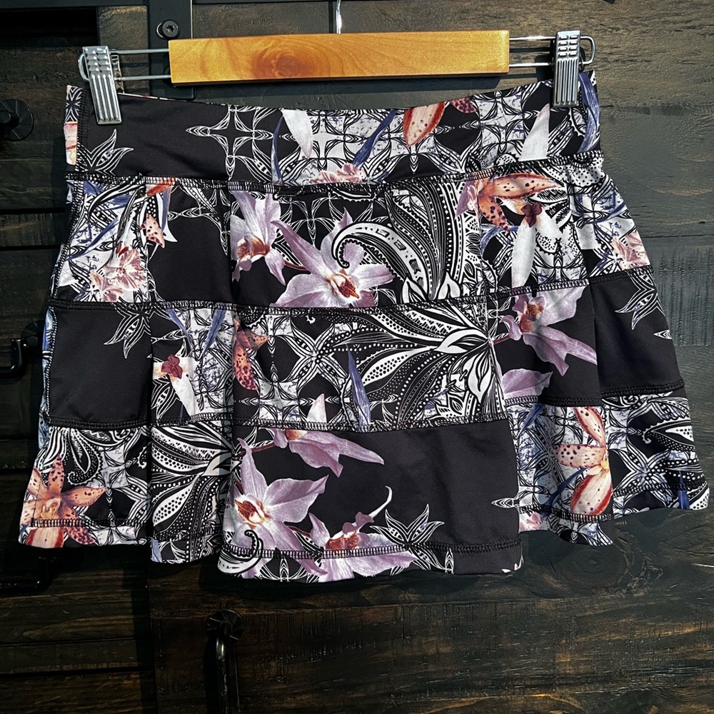 Floral Black & Lavender Athletic Skort